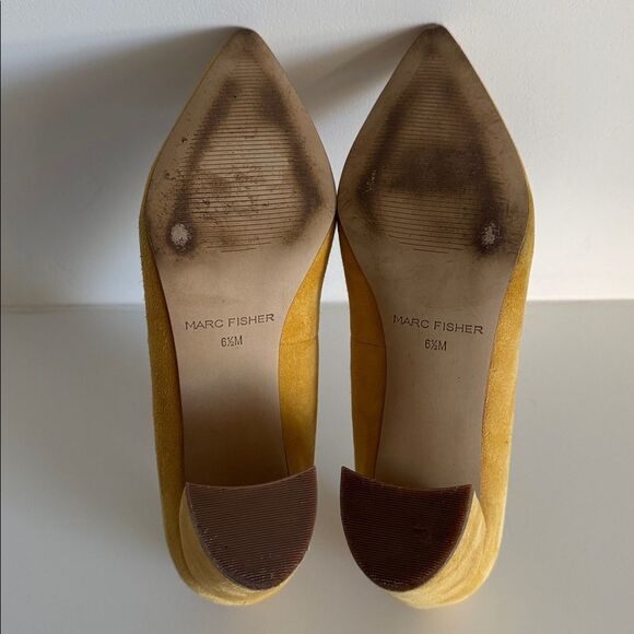 Marc Fisher CAITLIN Yellow Leather Suede Block Heel Pumps Pointed Toe Size 6.5M - Picture 8 of 12